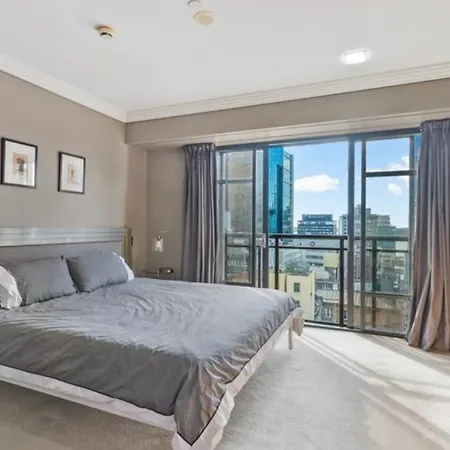 Metropolis Dream Aparthotel